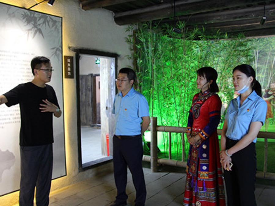 鄂旅投咸寧集團與九宮山管委會聯合組織黨建調研活動，助力鄉村振興發展